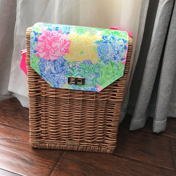 Lilly Pulitzer Wicker Wine Basket - Picture 2 of 6